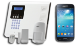 Links eine Funkalarmzentrale mit verschiedenen Zubehörteilen, rechts ein Smartphone.